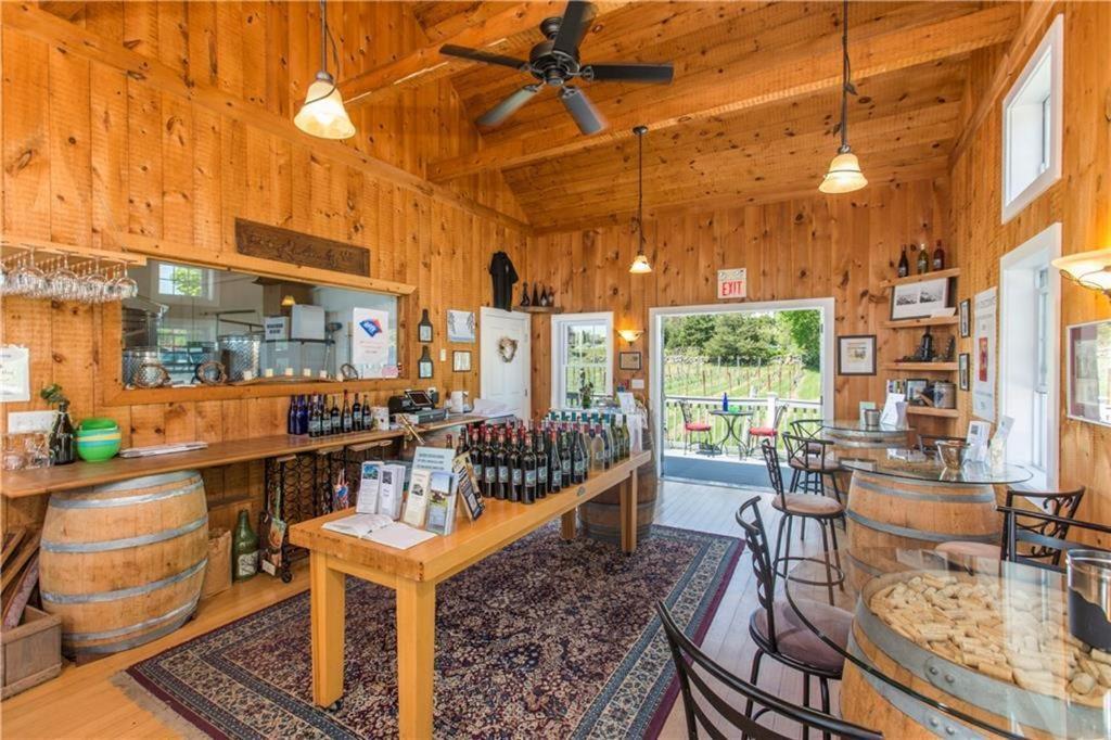 ويسترلي The Langworthy Inn & Winery المظهر الخارجي الصورة